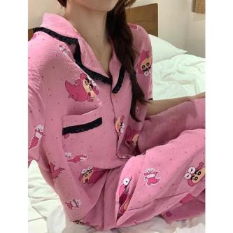 睡衣女款夏季蜡笔小新短裤长裤卡通可爱夏天居服两件套薄款 in Parit Buntar - Image 1