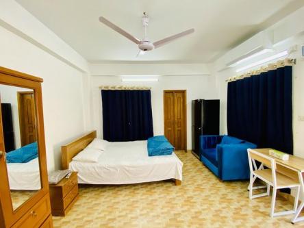 1-Room Flat available in Bashundhara R/A in Dhaka - Image 1