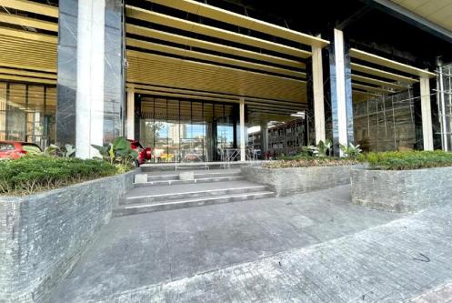 1083 SqM Bare Shell Office In Cebu City For Rent Across Ayala in Cebu City - Image 3