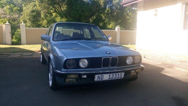 BMW 323i Automatic - 17 inch Lenso Rims in Pinetown - Image 1