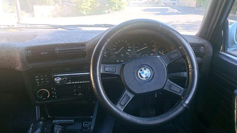 BMW 323i Automatic - 17 inch Lenso Rims in Pinetown - Image 5