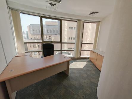 1900 Sqft Office for Rent in Riggat Al Buteen Near Union Metro in Dubai - Image 5