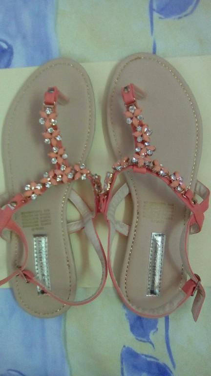 Distribuidora de zapato de línea en León - Imagen 3