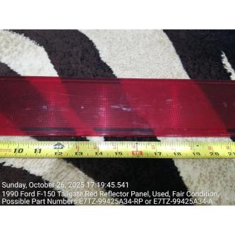 1990 Ford F-150 Tailgate Red Reflector Panel, Used in Gulfport - Image 3