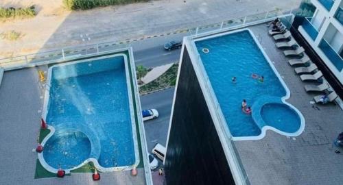 2 BHK APARTMENT AVAILABLE FOR RENT IN OASIS TOWER 48000 in Ajman - Image 2