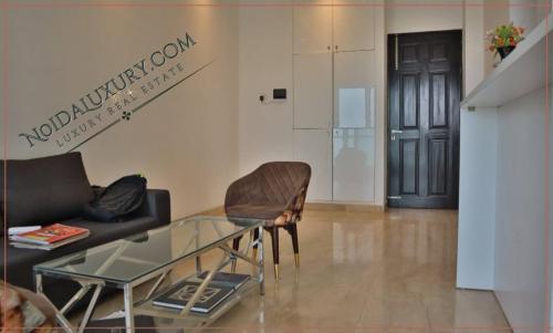2 BHK Apartment for Rent Supertech Supernova Noida in Noida - Image 6