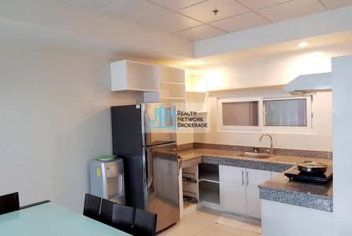 2 Bedroom Available Across Ayala Mall For Rent in Cebu City - Image 4