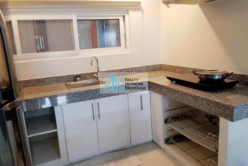 2 Bedroom Available Across Ayala Mall For Rent in Cebu City - Image 6
