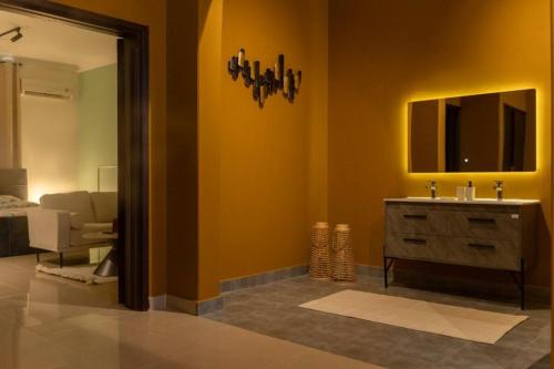 شقة فندقية خاصة 2# in Abha - Image 1