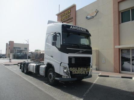 2017 VOLVO FH460 6×2 Chassis in Bawku - Image 1