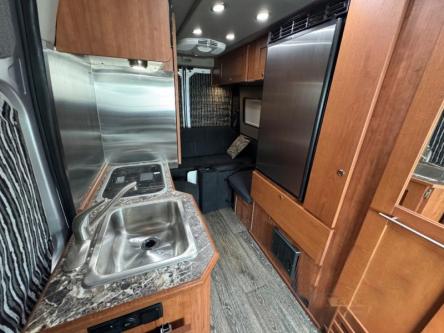 2018 Roadtrek Motor Home Class B RVs For Sale in Galveston - Image 3