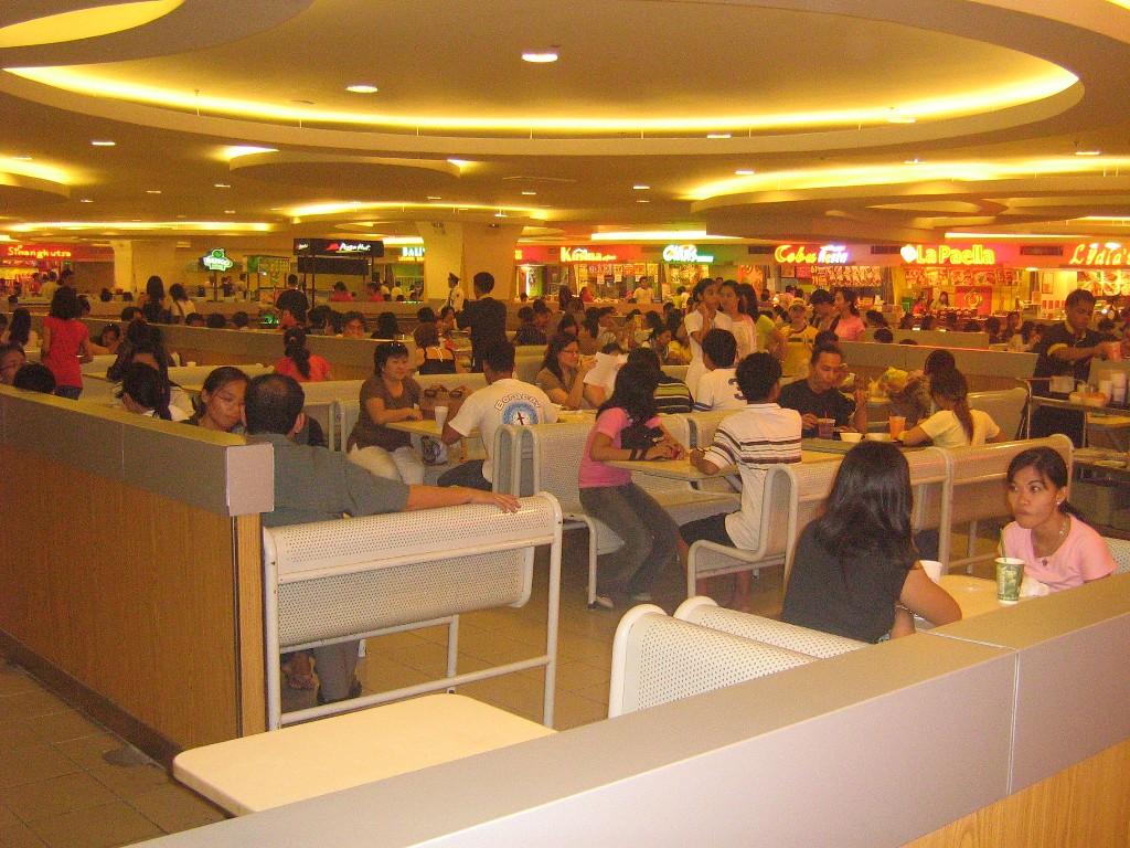 SPACE FOR LEASE SM NORTH in Valenzuela - Image 1