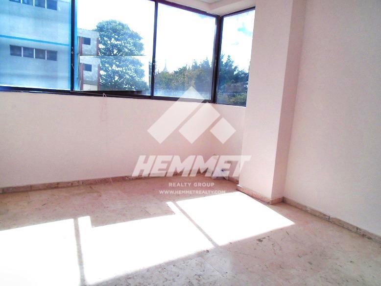 LOCAL PARA OFICINAS RENTA JARDINES METROPOLITANOS SANTIAGO en Licey al Medio - Imagen 2
