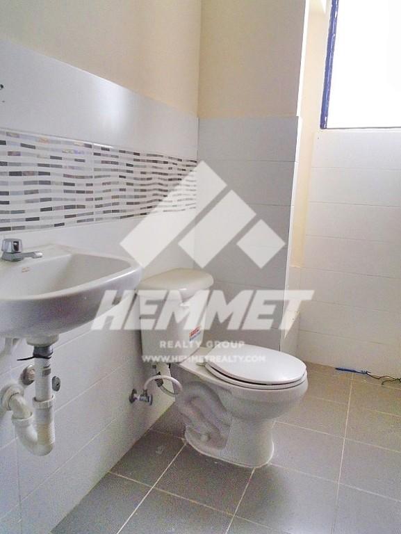 LOCAL PARA OFICINAS RENTA JARDINES METROPOLITANOS SANTIAGO en Licey al Medio - Imagen 4