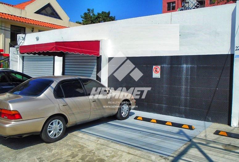 LOCAL COMERCIAL RENTA JARDINES METROPOLITANOS en Licey al Medio - Imagen 1