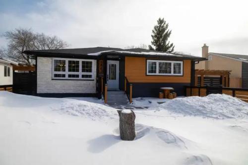 223 Rita Street in Winnipeg - Image 1
