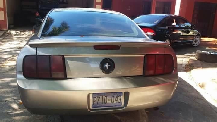 FORD MUSTANG 2008 6CIL., SUPER RAPIDO! en San José Villanueva - Imagen 3