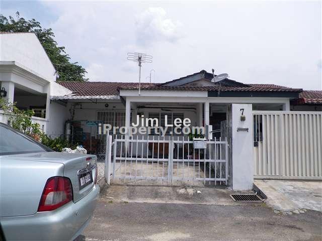 Kepong Bandar Sri Damansara 1-sty Intermediate House For Sale in Ladang Seri Kundang - Image 1