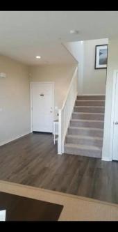 2BED AVAILABLE FOR RENT in Arlington - Image 2