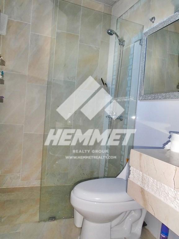 MODERNO INMUEBLE AMUEBLADO RENTA LOS LAURELES en Moca - Imagen 3
