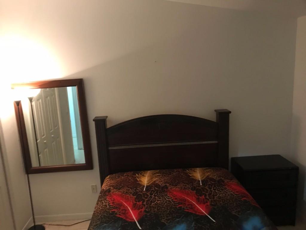 Rento cuarto en Homestead - Imagen 1