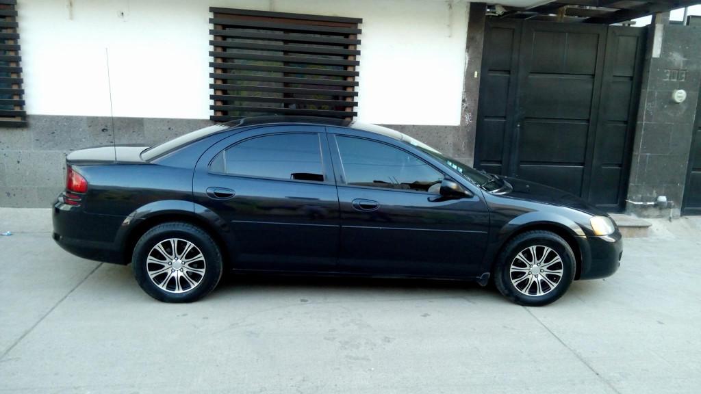 STRATUS 2004 en Nuevo León - Imagen 1