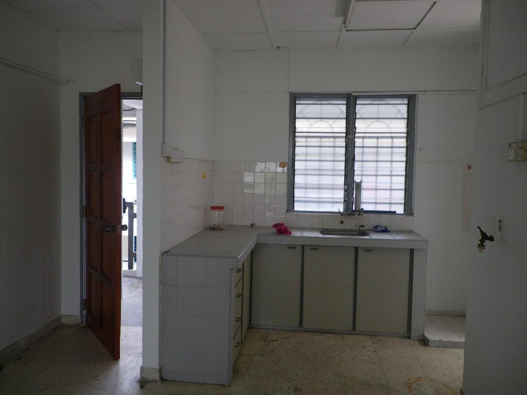 Kuala Lumpur Kepong Bandar Sri Damansara Flat For Rent in Ladang Seri Kundang - Image 2