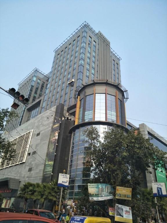 7000 Sq Ft Office Space In Acropolic Mall On Immediate Rent in Jādabpur - Image 1