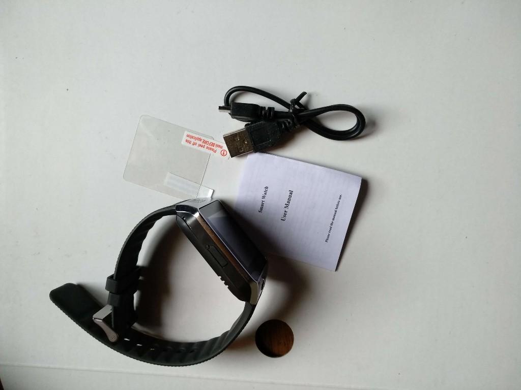Smart Watch Phone With Camera SIM Card And SD Card Slot in Port Harcourt - Image 4