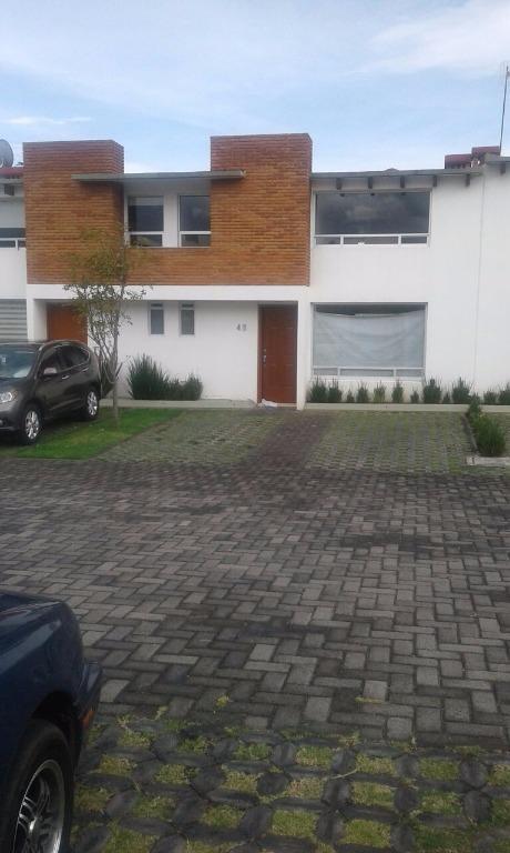 CASA EN CONDOMINIO EN RENTA, CALIMAYA en Metepec - Imagen 1