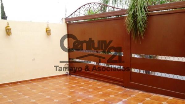 CASA EN RENTA COL. BALCONES DE LAS MITRAS en San Bernabé - Imagen 1