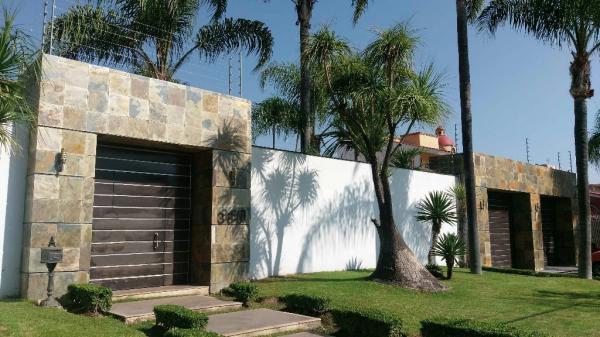 AMPLIA CASA EN RENTA EN EXCELENTES CONDICIONES en Zapopan - Imagen 1