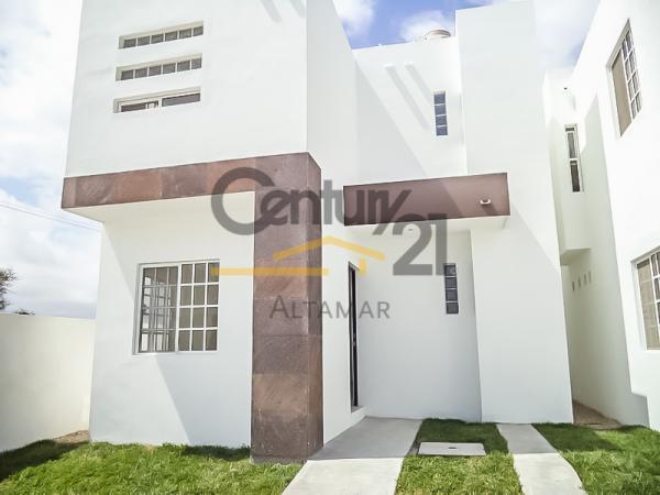 2 CASAS NUEVAS, ESTILO TRADICIONAL en Altamira - Imagen 1