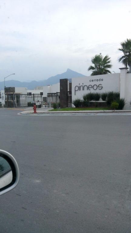 CASA SECTOR PRIVADO en Huinalá - Imagen 1