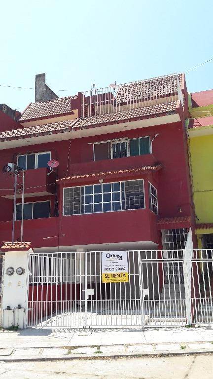 Casa en RENTA en Coatzacoalcos - Imagen 1