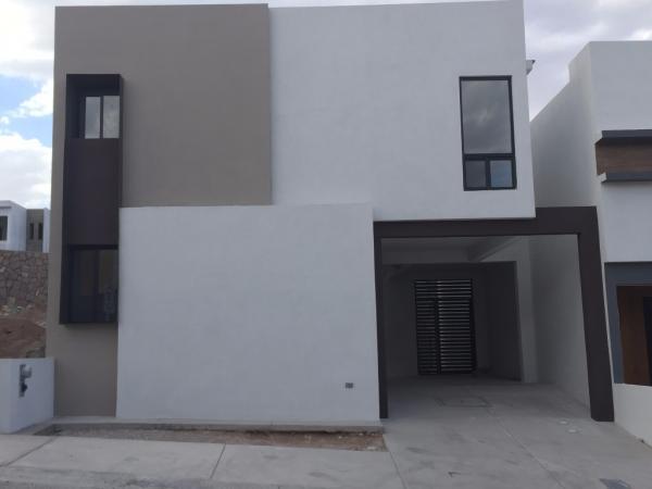 HERMOSA CASA EN RENTA ALBATERRA III en Chihuahua - Imagen 1