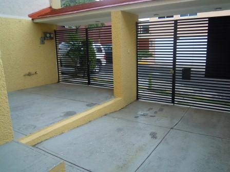 RCR8973, LOMAS DE BELLAVISTA, CASA EN RENTA en Tlalnepantla - Imagen 2