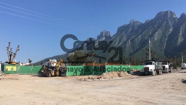 TERRENO EN RENTA COL. PUERTA DE HIERRO en Monterrey (MTY) - Imagen 3