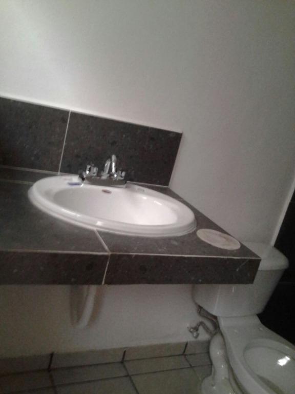 EDIFICIO EN RENTA Bo. SAN ROQUE en Tuxtla Gutiérrez - Imagen 8