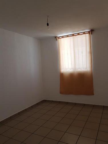 CASA EN VENTA EN PASEO DEL VALLE en Tarímbaro - Imagen 4
