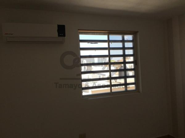EXCELENTE PROPIEDAD EN RENTA en San Pedro Garza García - Imagen 13