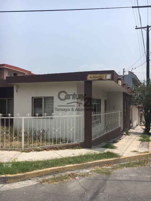 CASA DE UNA PLANTA EN RENTA en Monterrey (MTY) - Imagen 2