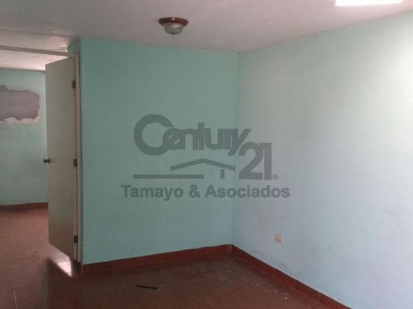 PROPIEDAD EN ESQUINA en Huinalá - Imagen 2