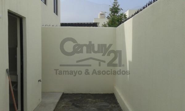 EXCELENTE PROPIEDAD EN SECTOR PRIVADO en San Pedro Garza García - Imagen 8