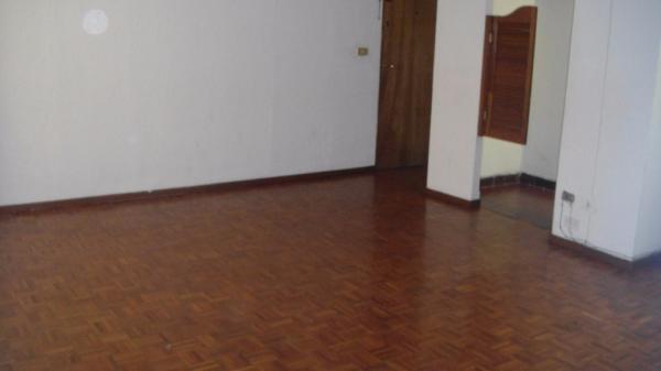 Acogedor departamento en muy buena ubicación en Sector Popular - Imagen 9