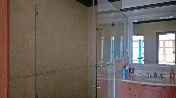 AMPLIA CASA EN RENTA EN EXCELENTES CONDICIONES en Zapopan - Imagen 12