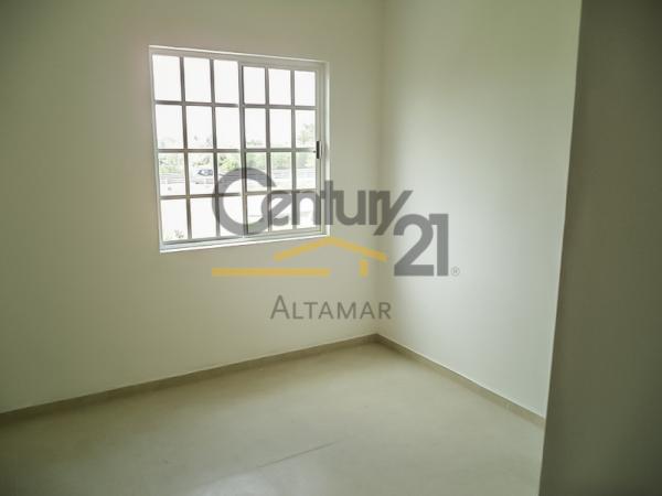 2 CASAS NUEVAS, ESTILO TRADICIONAL en Altamira - Imagen 4