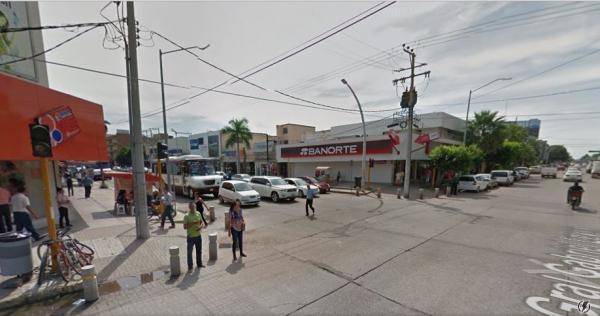 Edificio comercial en Los Mochis - Imagen 9