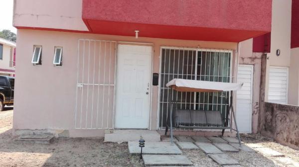 CASA EN RENTA EN FRACCIONAMINTO KRYSTAL en Minatitlán - Imagen 2