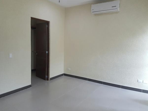 SE RENTA CASA EN FRACC. CANTERIAS en Ciudad del Carmen - Imagen 5